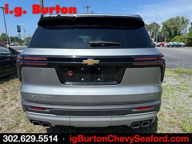 2024 Chevrolet Traverse LT