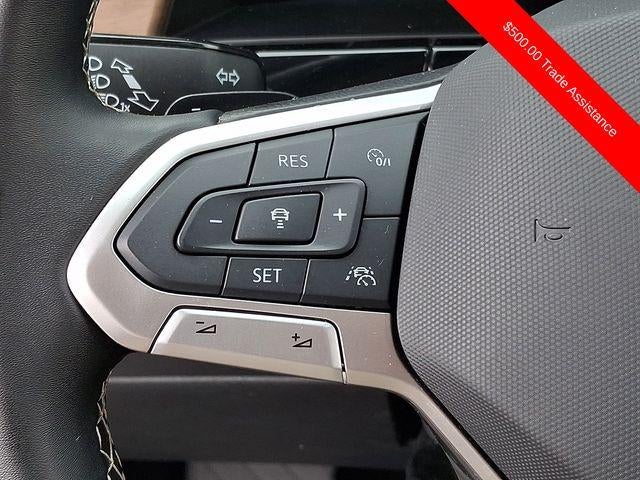 2025 Volkswagen Atlas 2.0T SE w/Technology