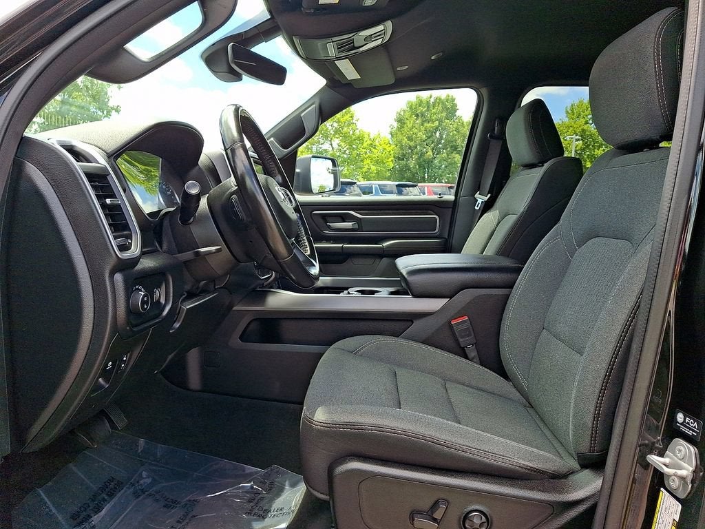 2021 RAM 1500 Big Horn Crew Cab 4x4 5'7" Box