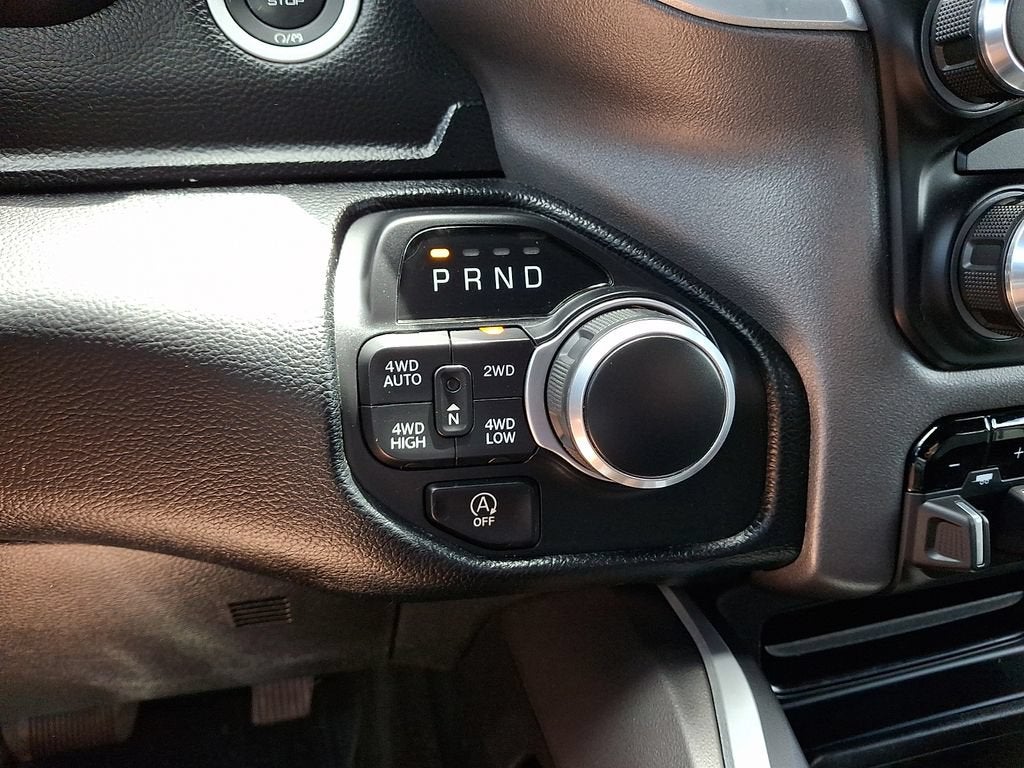 2021 RAM 1500 Big Horn Crew Cab 4x4 5'7" Box