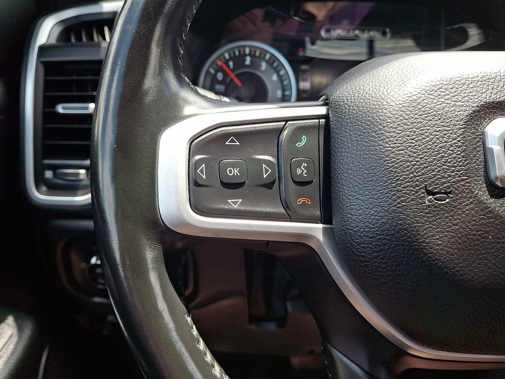 2021 RAM 1500 Big Horn Crew Cab 4x4 5'7" Box