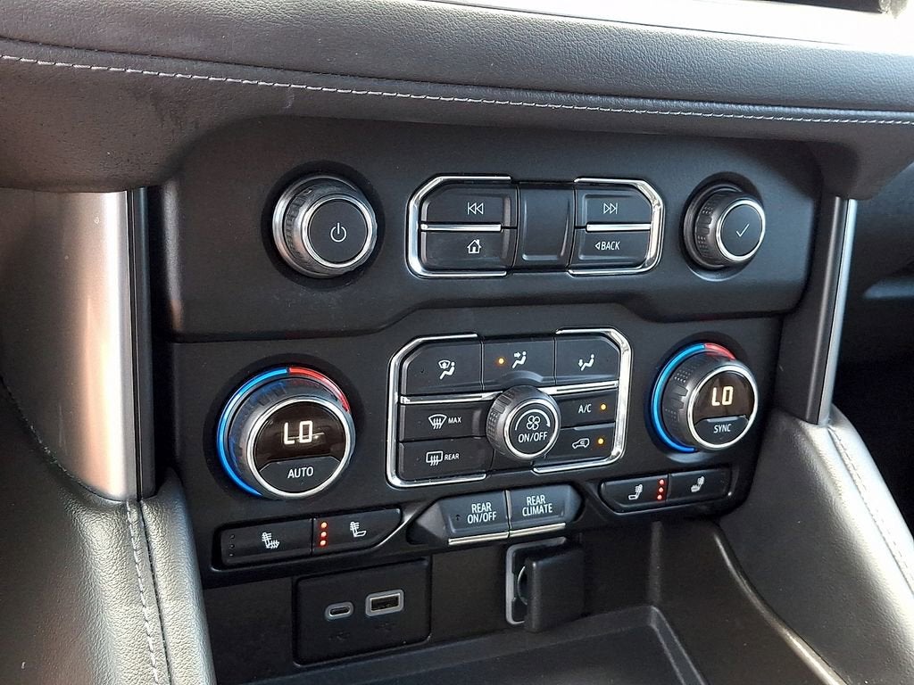 2021 Chevrolet Suburban LT