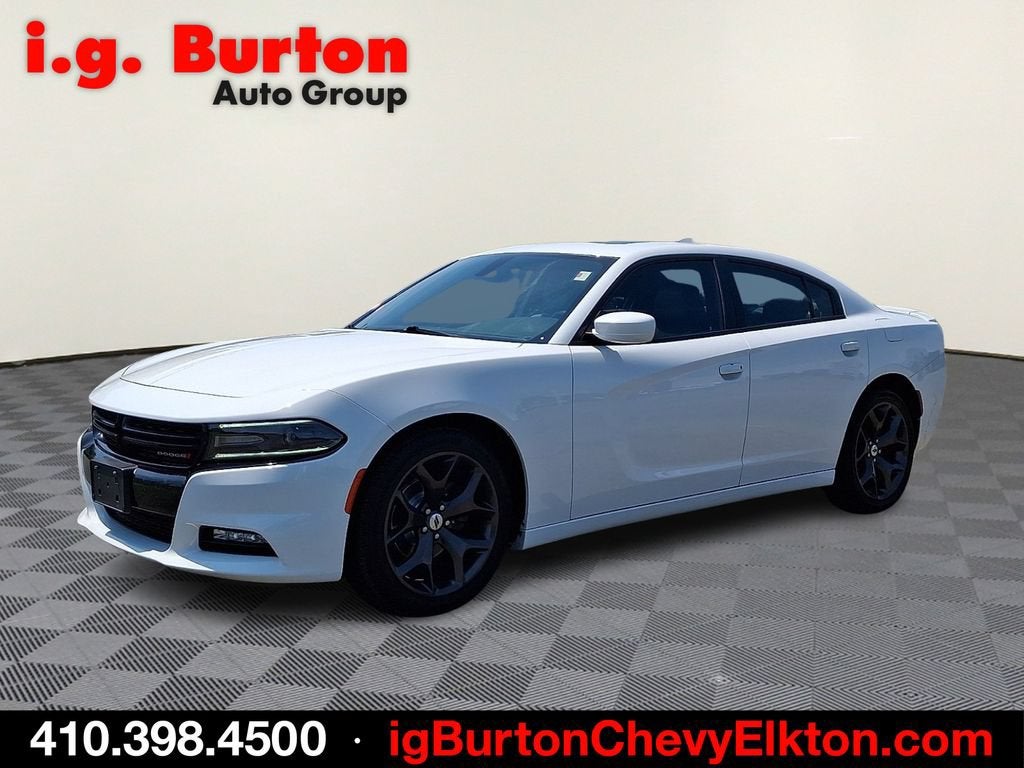 2017 Dodge Charger SXT RWD