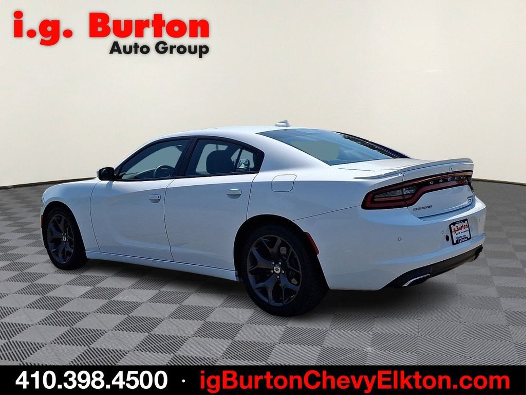 2017 Dodge Charger SXT RWD