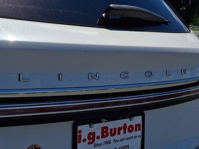 2022 Lincoln Nautilus Reserve