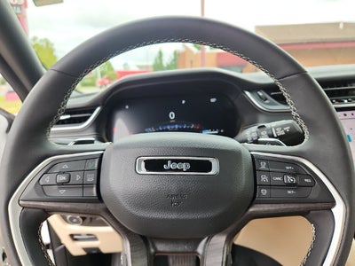 2023 Jeep Grand Cherokee L Limited 4x4