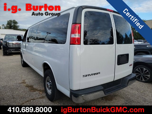 2025 GMC Savana Passenger LT