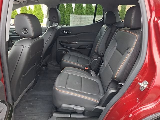 2021 GMC Acadia AT4