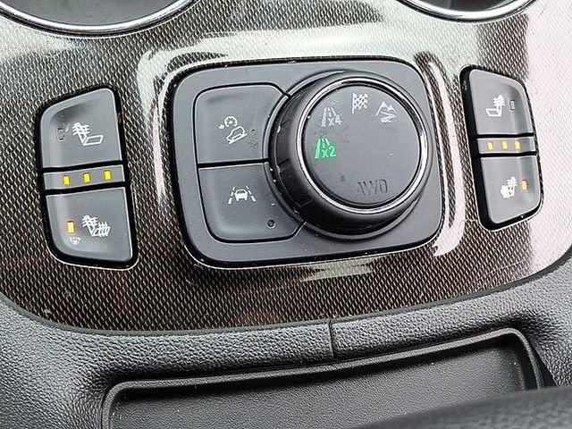 2021 GMC Acadia AT4