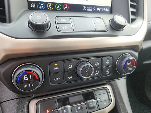 2022 GMC Acadia Denali
