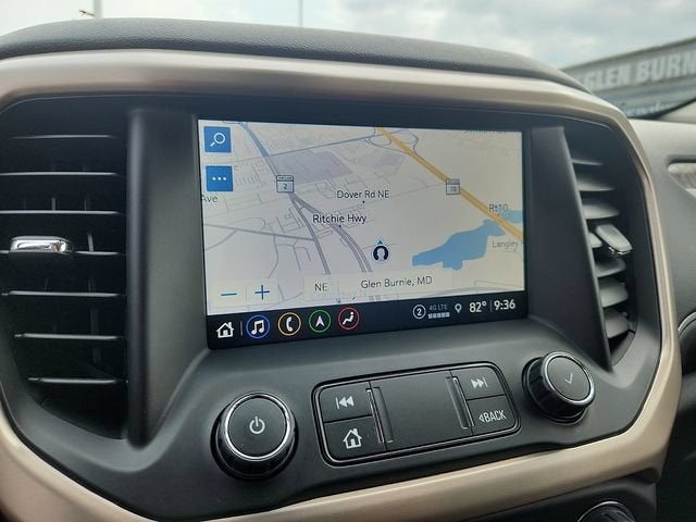 2022 GMC Acadia Denali