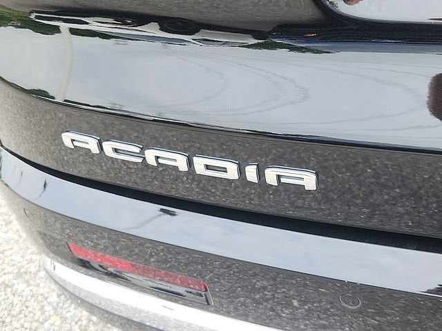 2022 GMC Acadia Denali