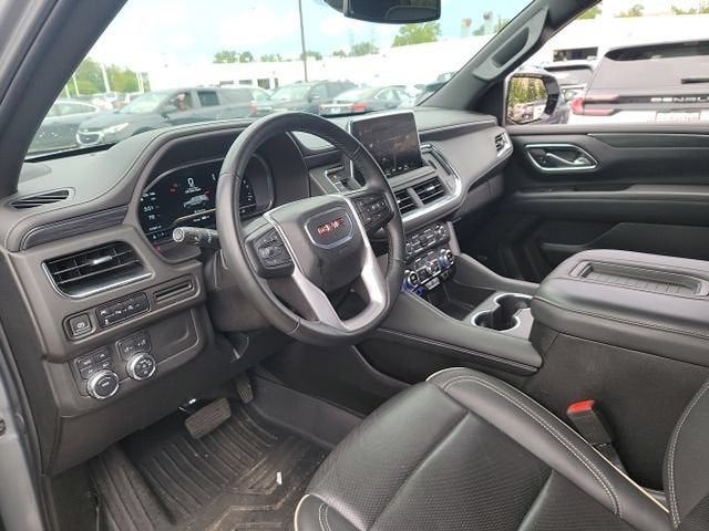 2024 GMC Yukon SLT