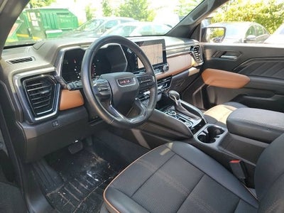 2023 GMC Canyon 4WD AT4