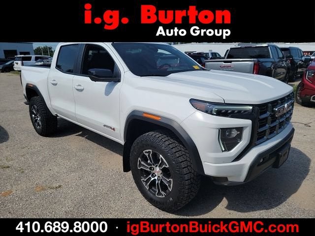 2024 GMC Canyon AT4