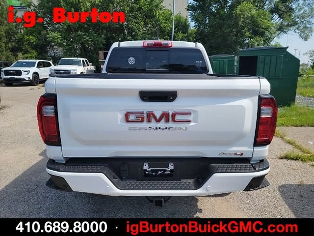 2024 GMC Canyon AT4