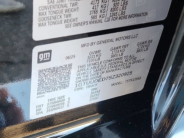 2025 GMC Sierra 1500 SLT