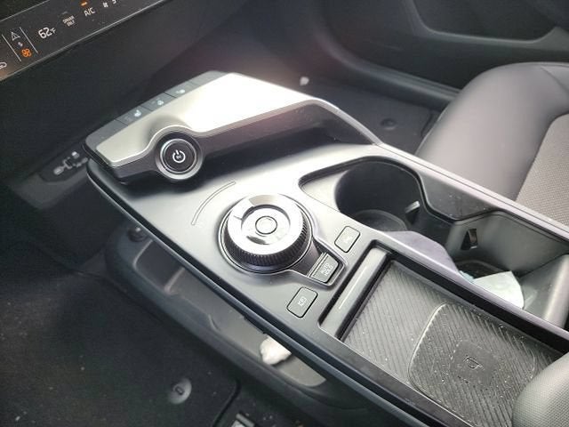 2025 Kia EV6 Light Long Range AWD