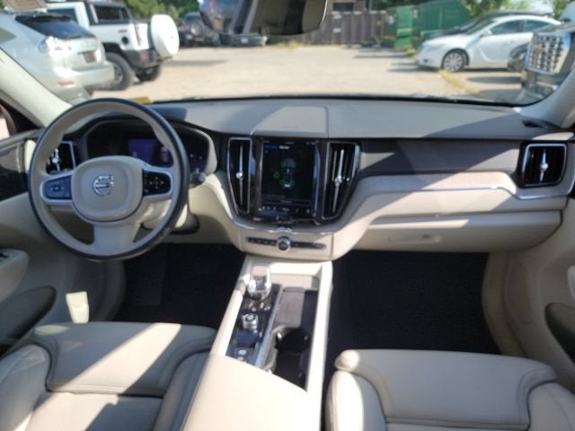 2022 Volvo XC60 B6 Inscription