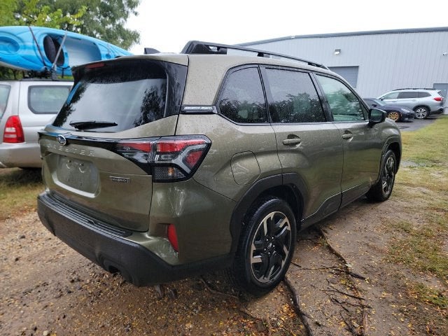 2025 Subaru Forester Hybrid Premium