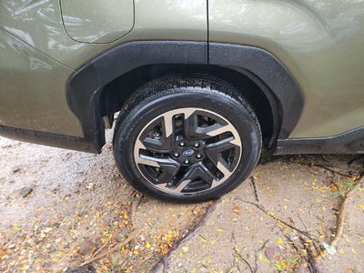 2025 Subaru Forester Hybrid Premium