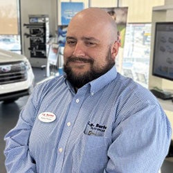 Robert Perdue